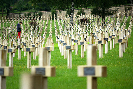 war-criminals-immigrant-victims-graveyard